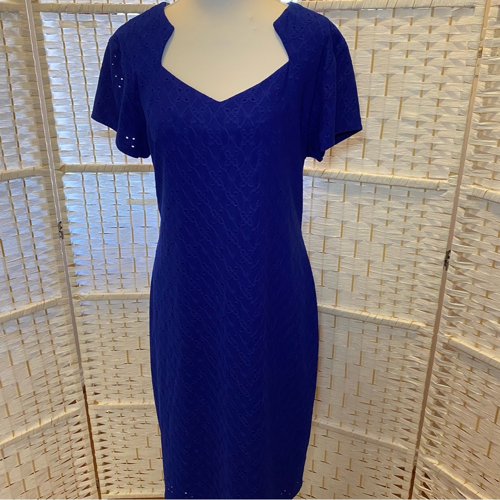 Elegant Royal Blue Eyelet Women's Dress size 12 - Picture 6 of 15